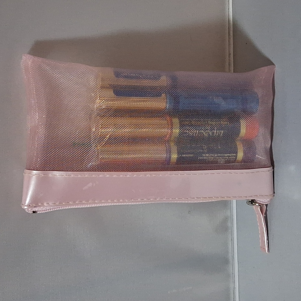 LipSense bundle - Picture 4 of 4